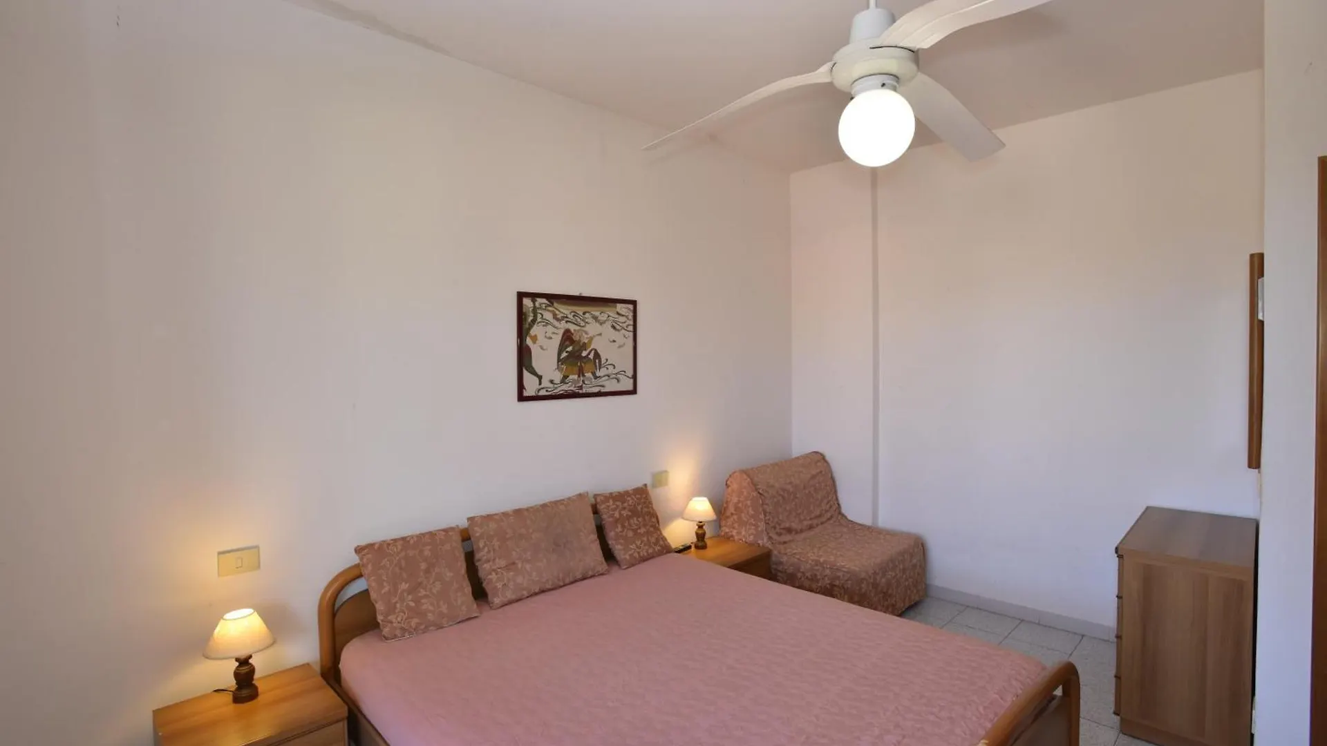 Apartment Appartamenti Gelsomino - Clima, Terrazze E Posti Auto Marina di Campo