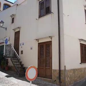  Appartamento La Cernia Bruna In Town Italia